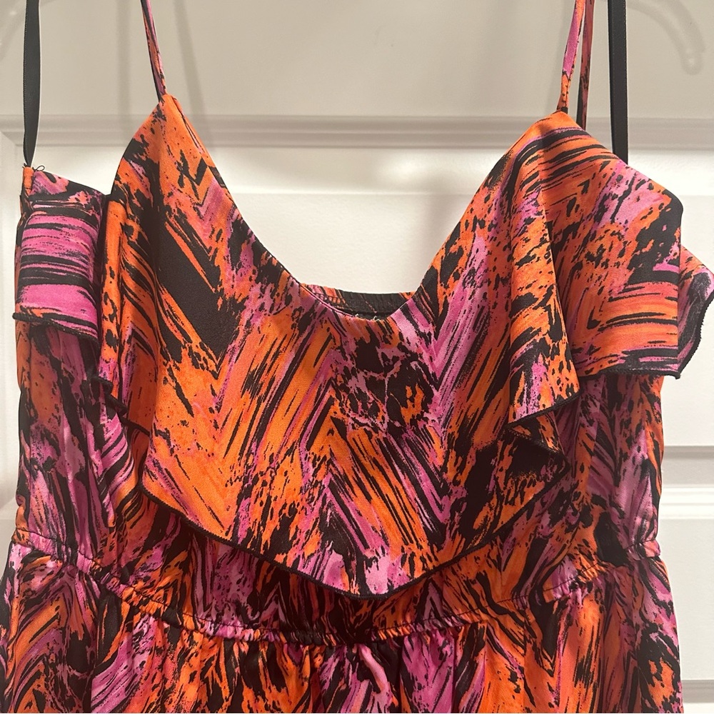 Dress - Picture 6 of 6